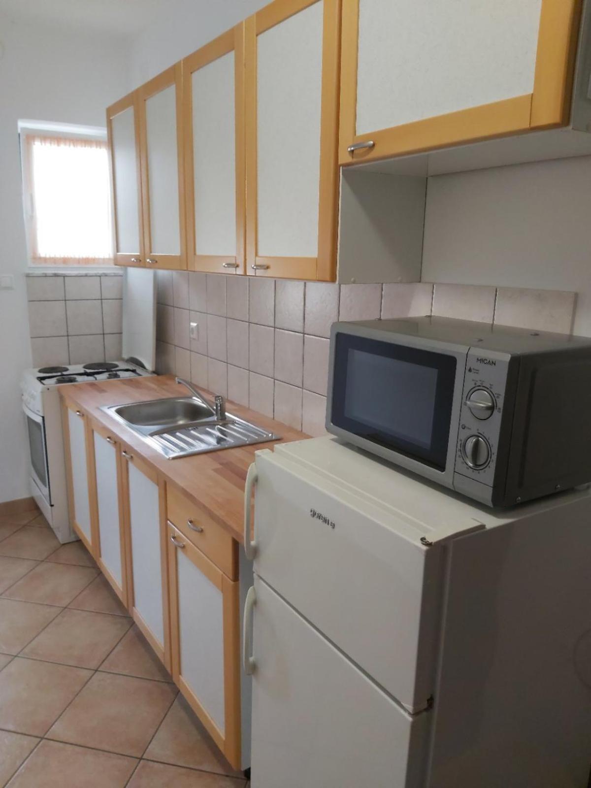 Apartmani Anita Malinska Eksteriør bilde